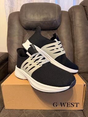 G WEST Mena Black Athletic Sneakers Lace Up Fabric Low Top GWM10004 Size 11